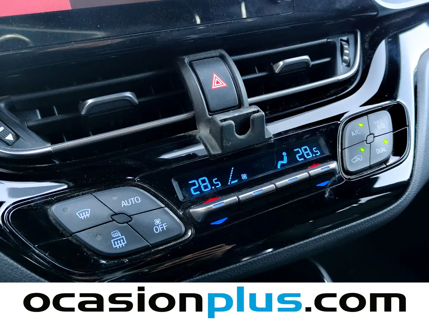 Foto Toyota C-HR Toyota C-HR 1.8 125H Advance  (122 CV)