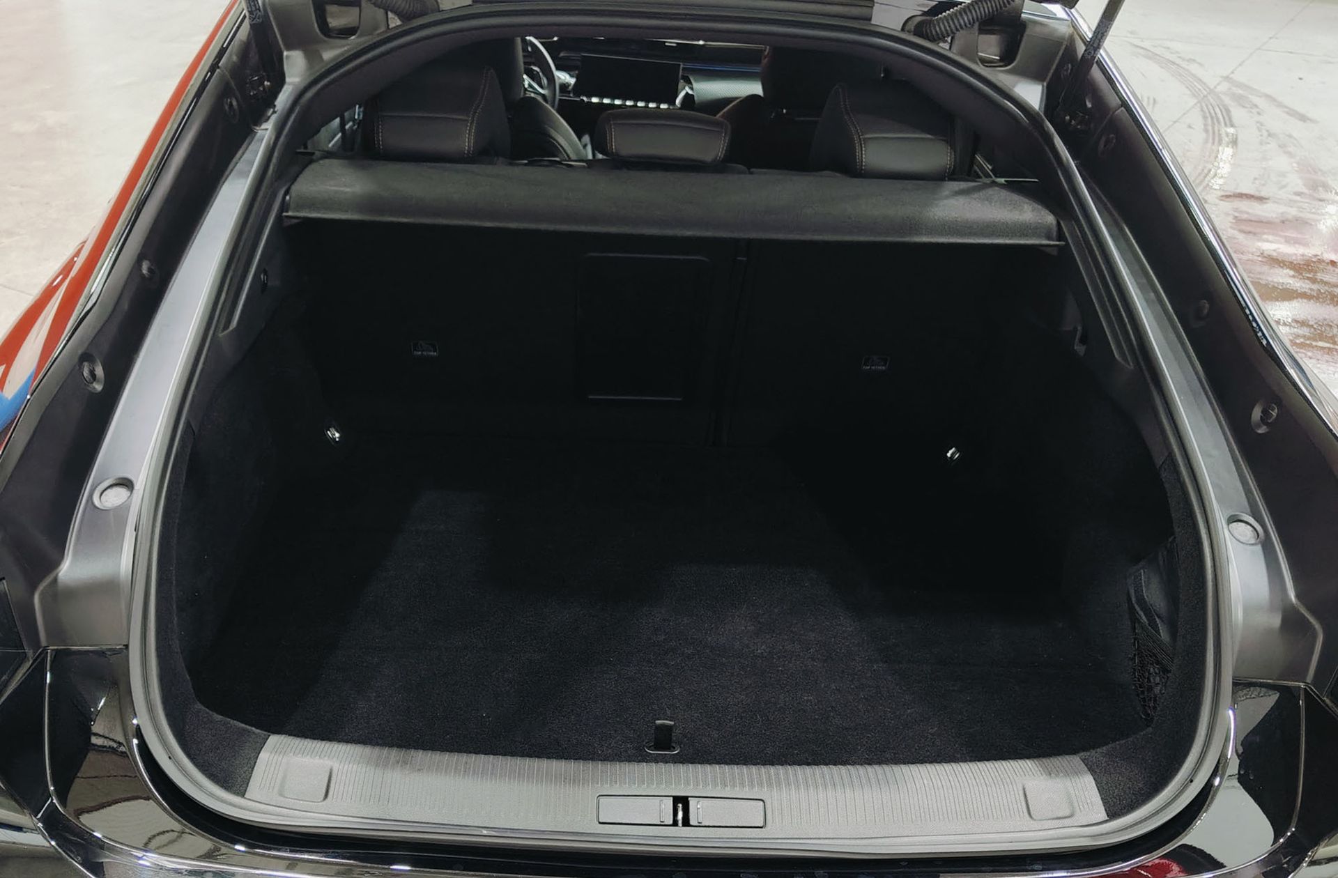 Peugeot 508 225 GT e-EAT8 - foto 17
