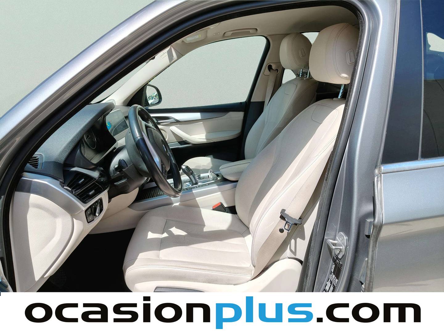 Foto asientos delanteros BMW X5 BMW X5 xDrive30d (258 CV) 7 Plazas