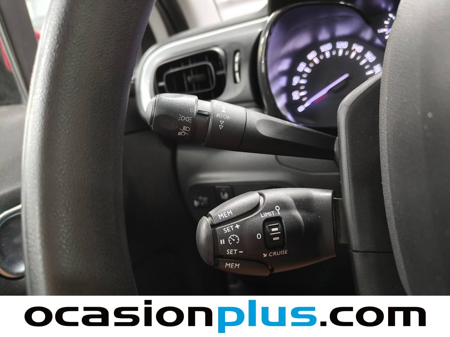 Citroën C3 Citroën C3 PureTech 82 Feel (83 CV) de segunda mano
