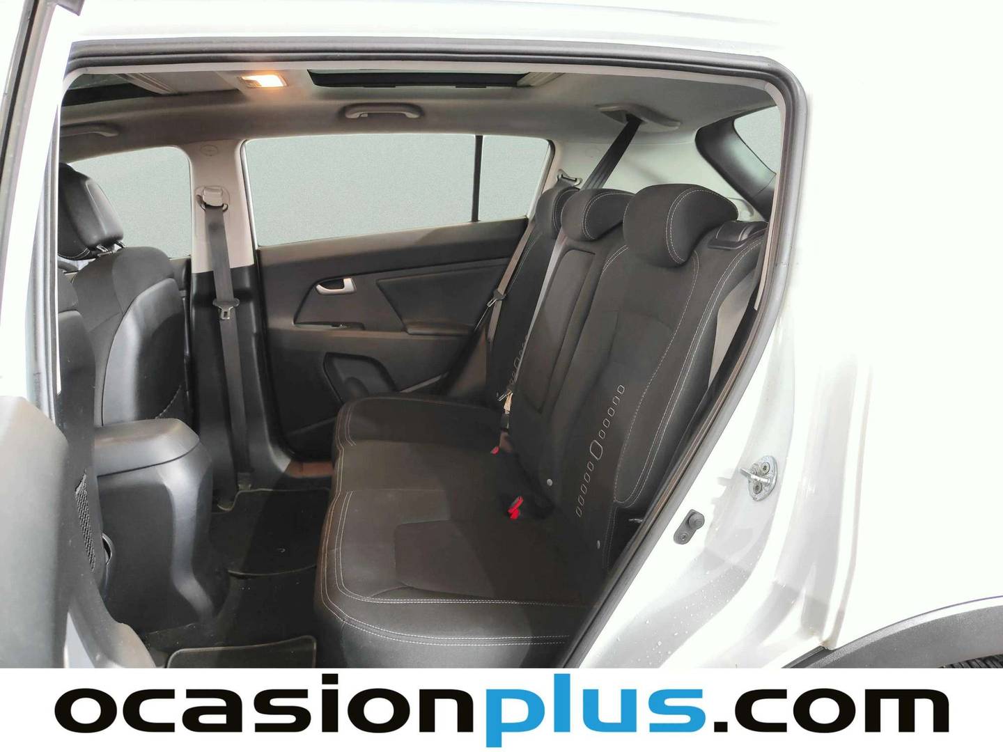 Foto asientos traseros KIA Sportage KIA Sportage 1.6 GDI Drive 4x2 (135 CV)