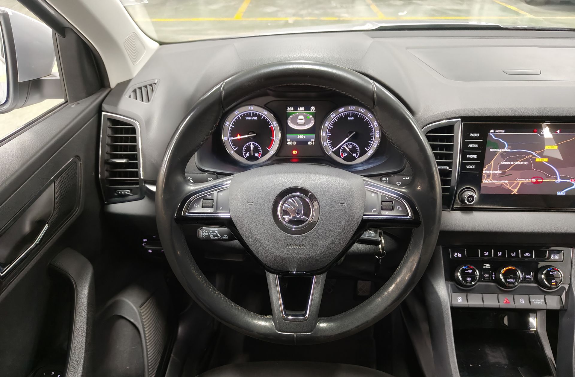 Škoda Karoq 1.5 TSI ACT Ambition - foto 24