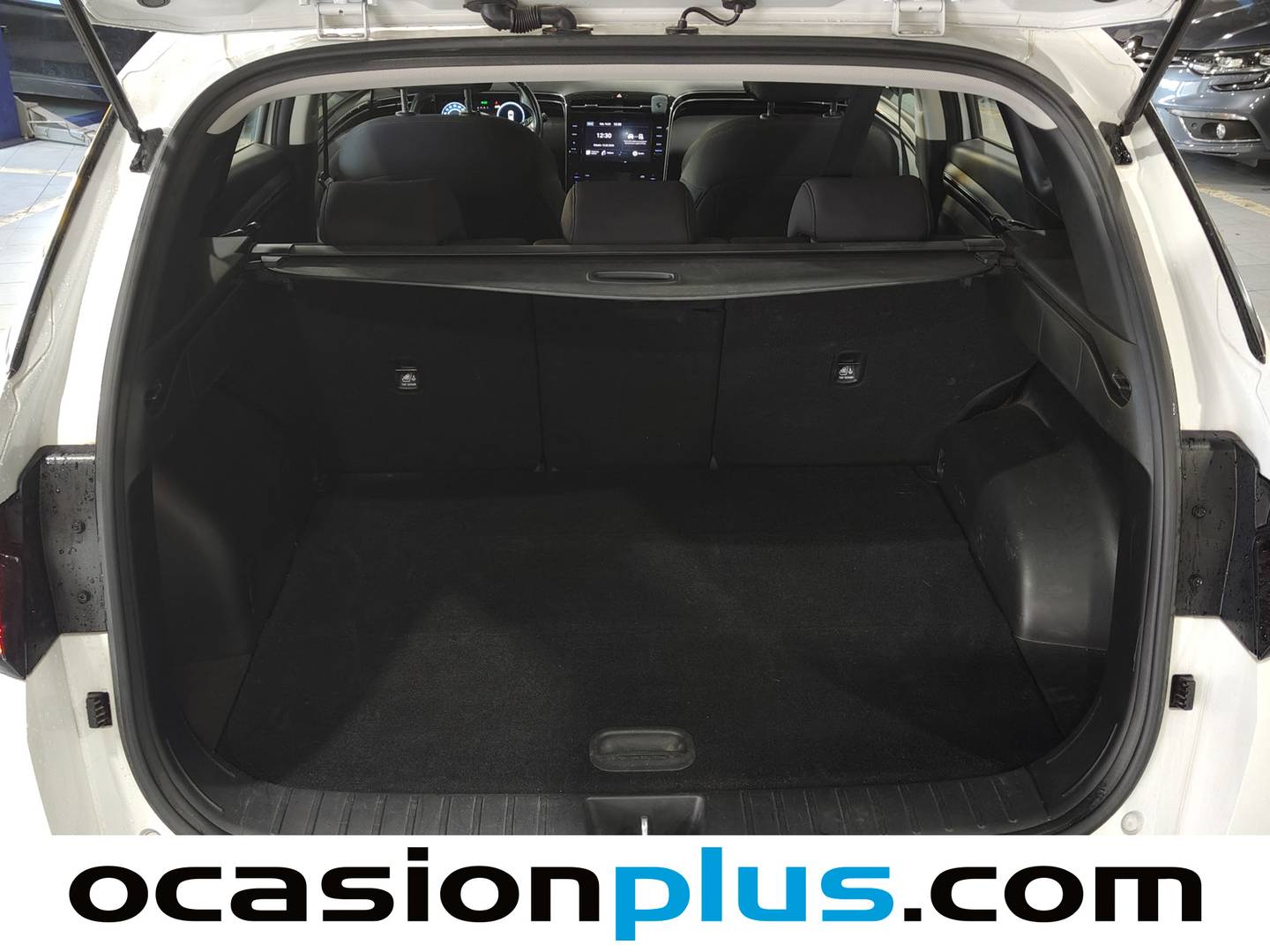 Foto Hyundai Tucson Hyundai Tucson 1.6 CRDI 48V Maxx Sky DCT (136 CV)