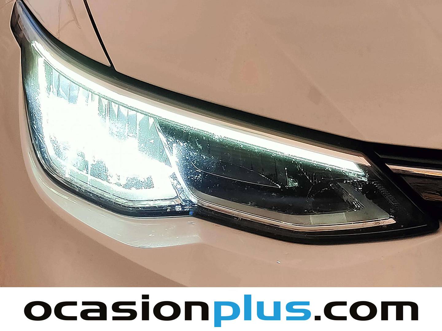 Foto Volkswagen Golf Volkswagen Golf Life 1.0 eTSI (110 CV) DSG