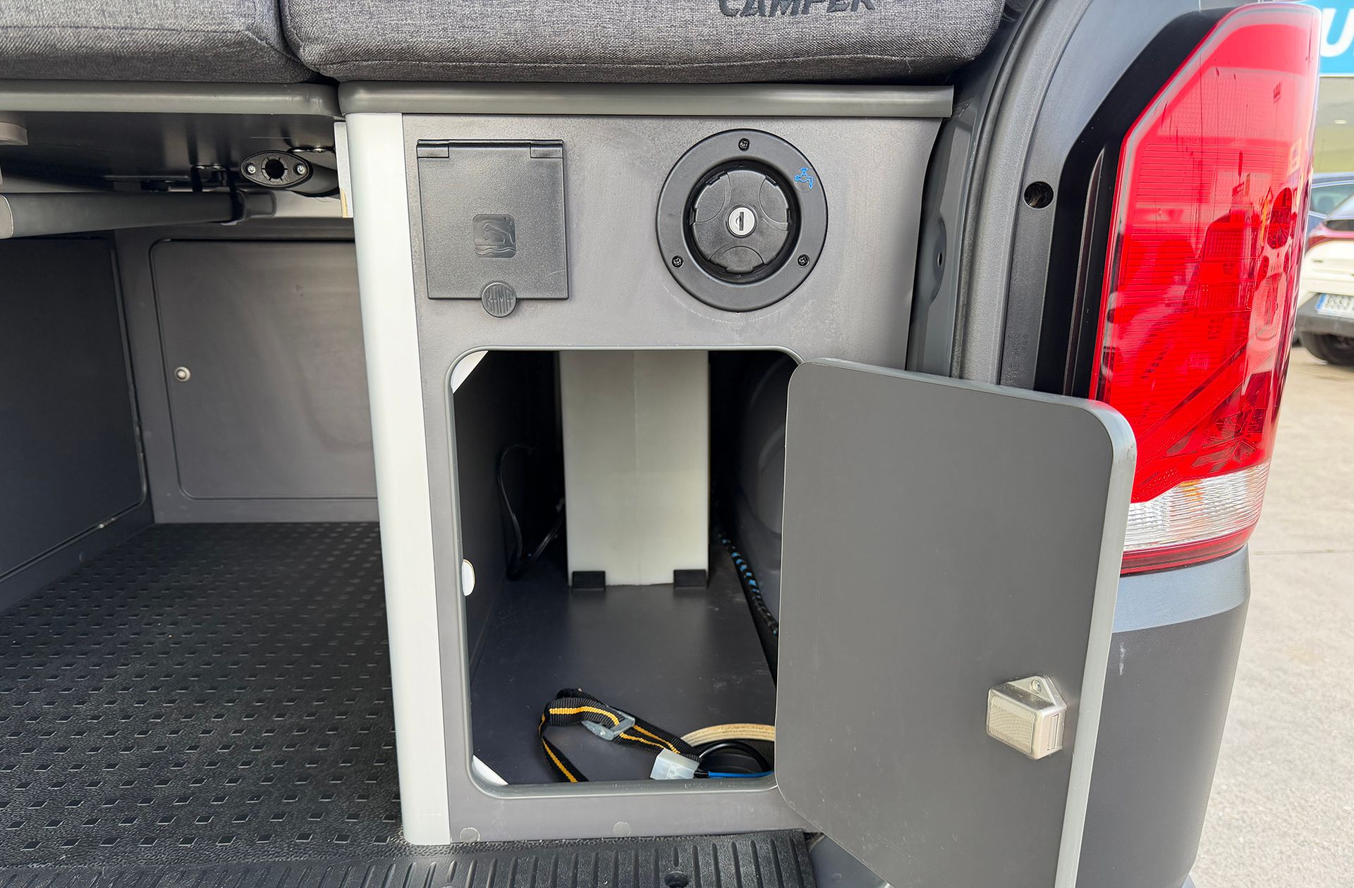 Volkswagen Transporter Mixto Batalla Corta TN 2.0 TDI BMT - foto 15