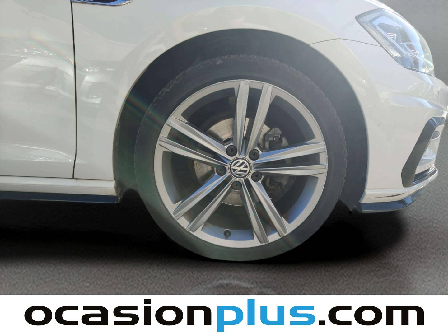 Volkswagen Golf Volkswagen Golf Sport 1.5 TSI Evo (150 CV) DSG Pack R-Line de segunda mano