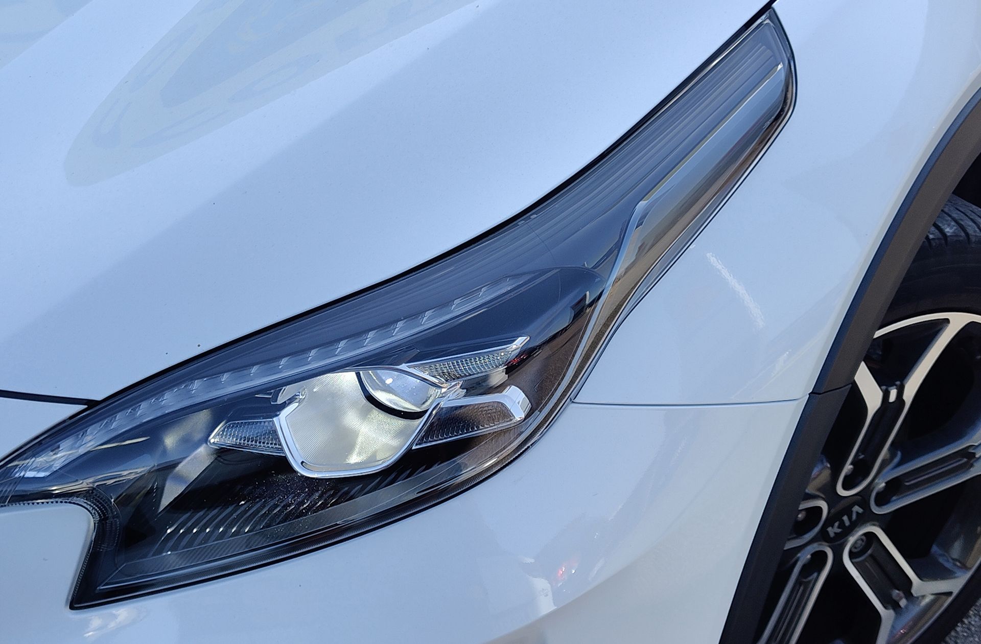 Kia XCeed 1.4 T-GDi Tech - foto 15