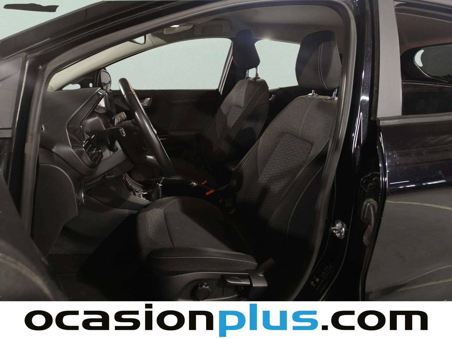 Foto asientos delanteros Ford Puma Ford Puma 1.0 EcoBoost MHEV Titanium Design (125 CV)