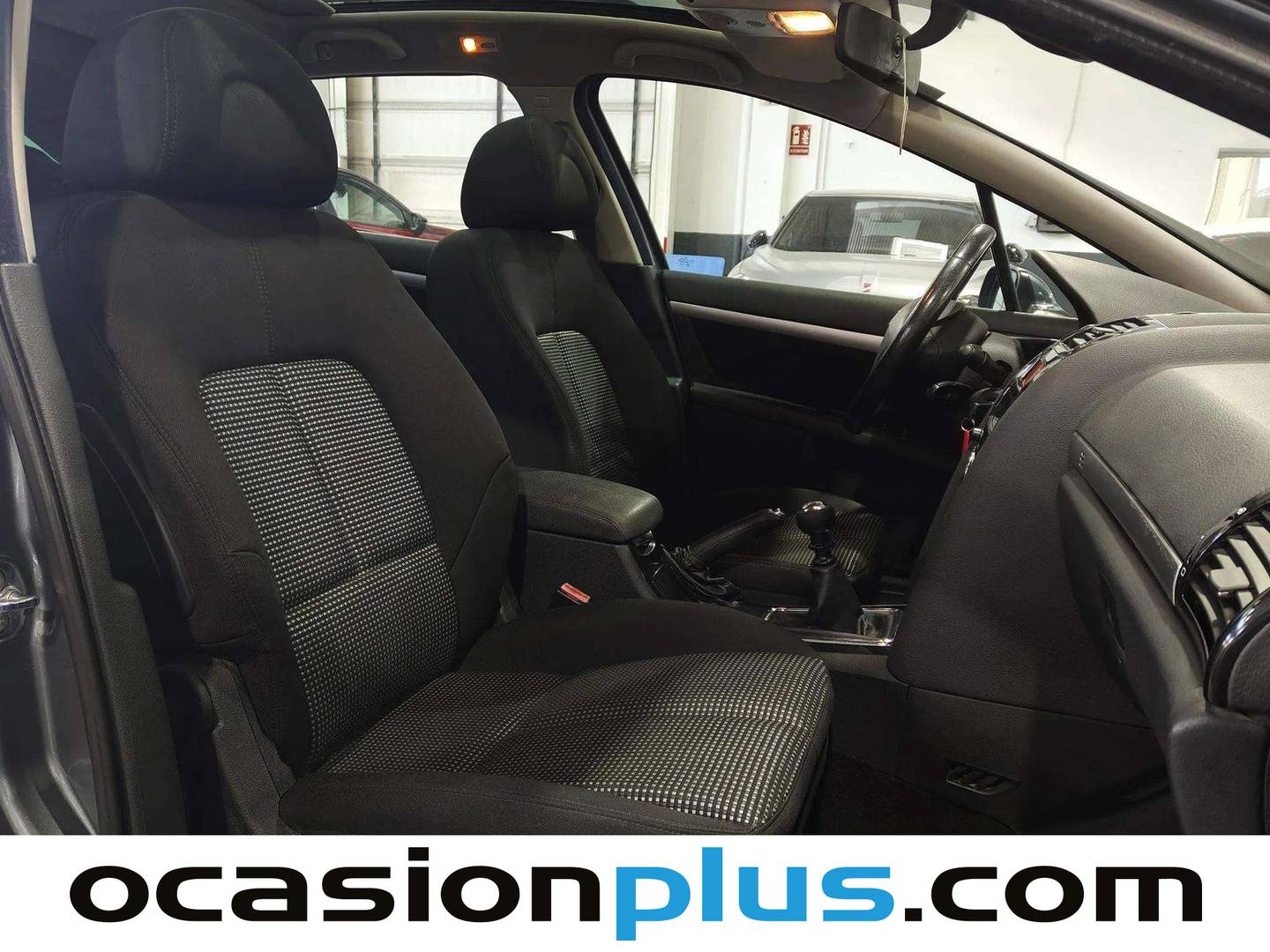 Peugeot 407 SW Peugeot 407 SW 2.0 HDI Sport (136 CV) km 0