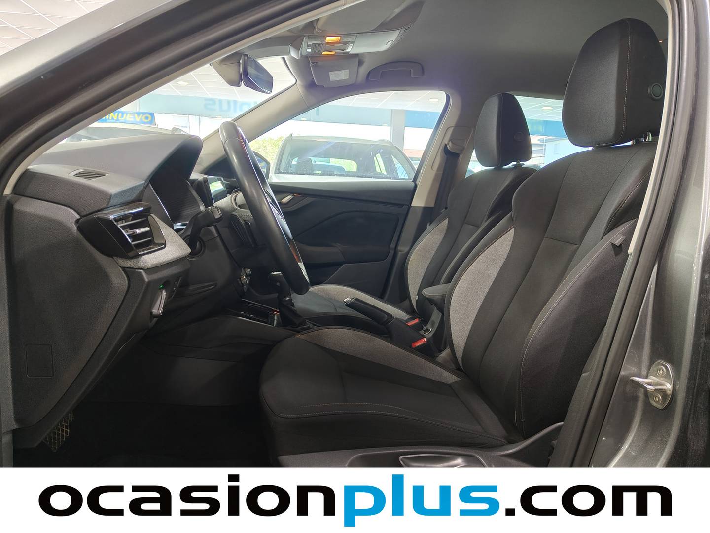 Foto asientos delanteros Skoda Kamiq Skoda Kamiq 1.0 TSI Selection DSG (115 CV)