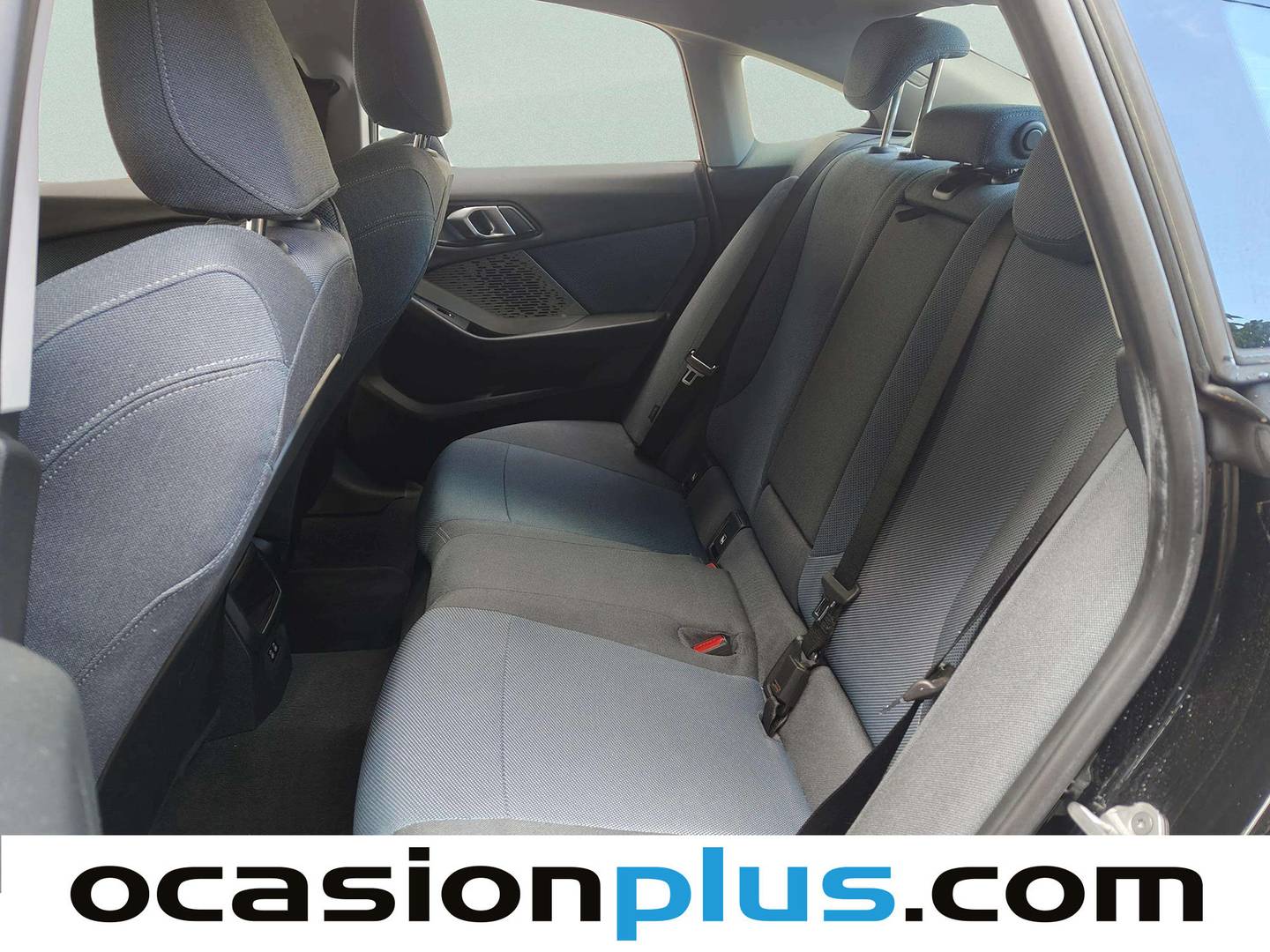 Foto asientos traseros BMW Serie 2 BMW Serie 2 218d Gran Coupe (150 CV) Pack M
