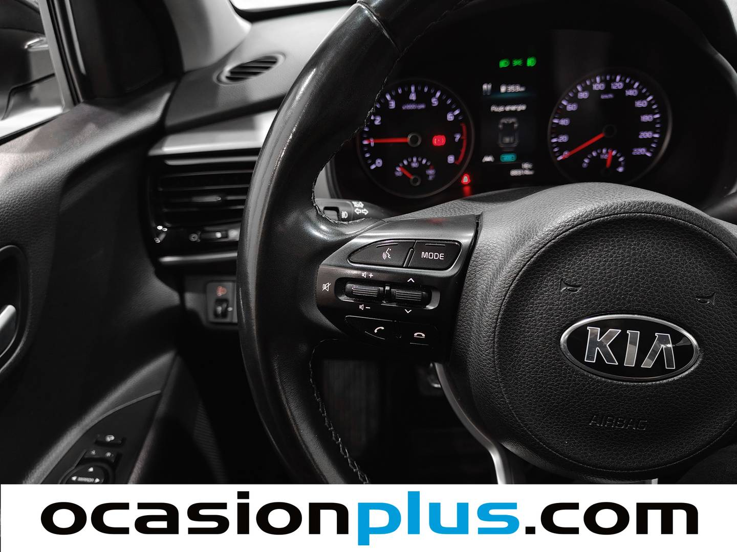 Foto KIA Stonic Kia Stonic 1.0 T-GDi MHEV Drive iMT (120 CV)