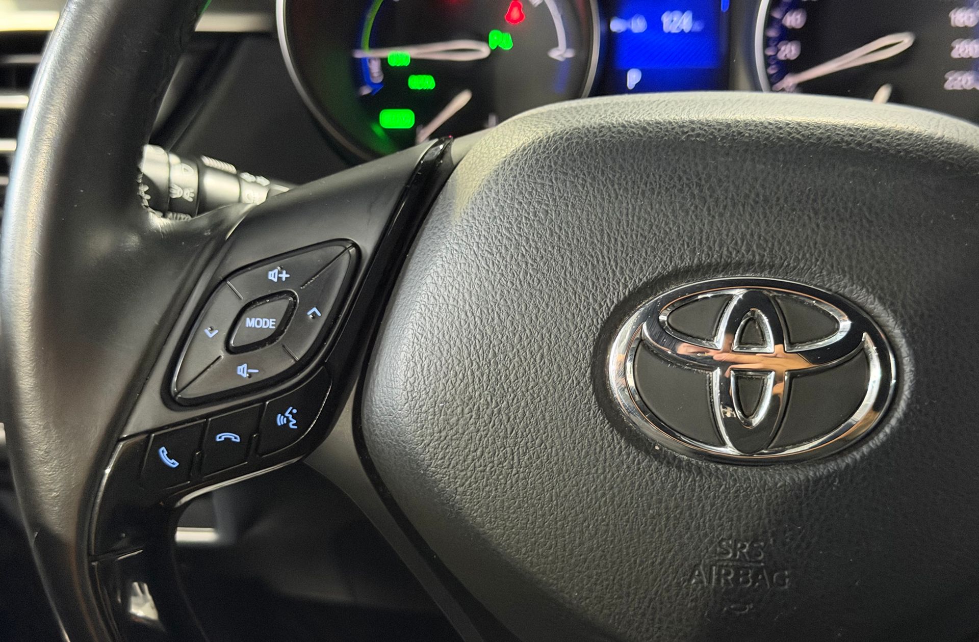 Toyota C-HR 1.8 125H Advance - foto 24