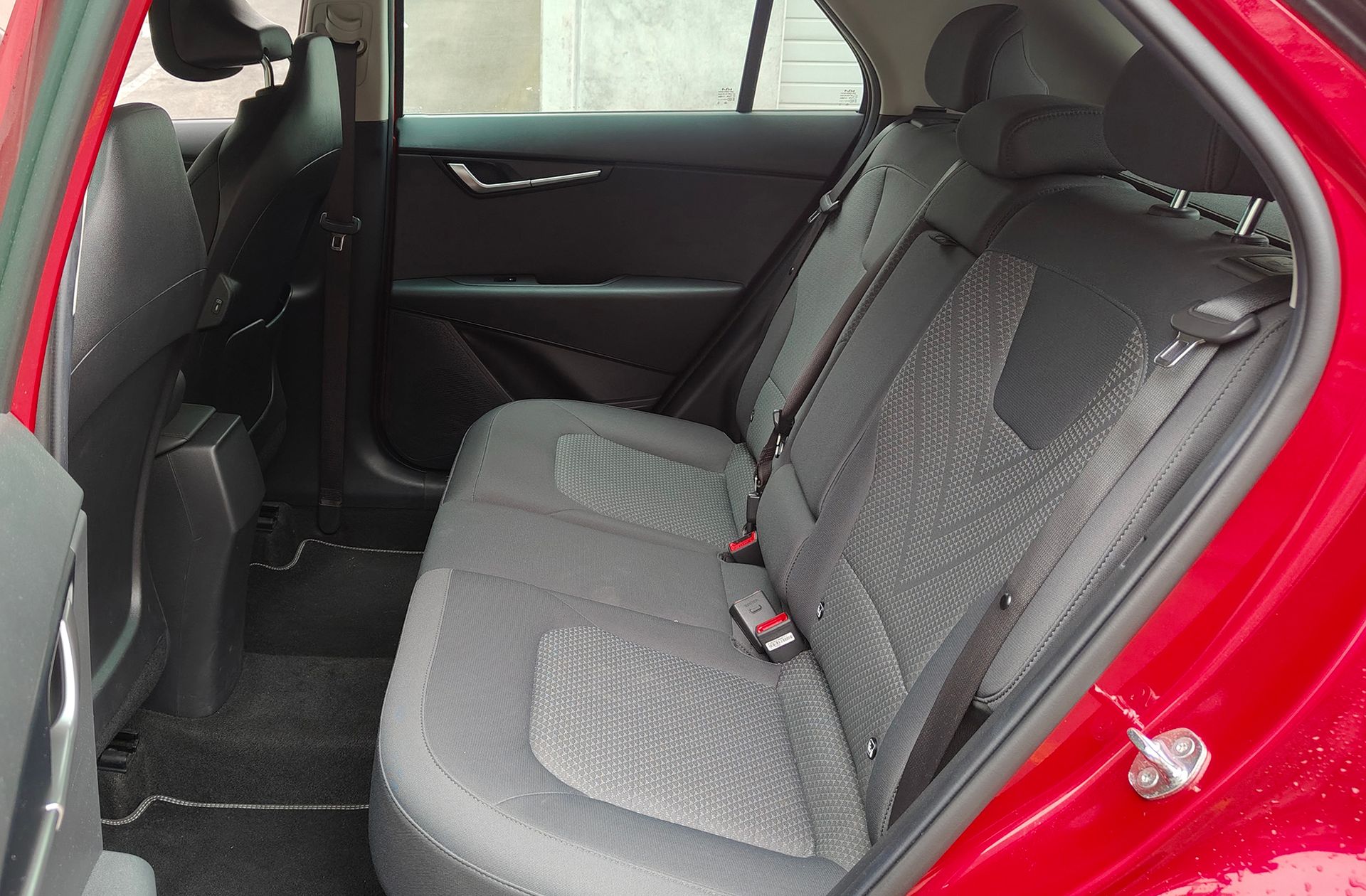 Kia Niro 1.6 GDi HEV Concept - foto 11