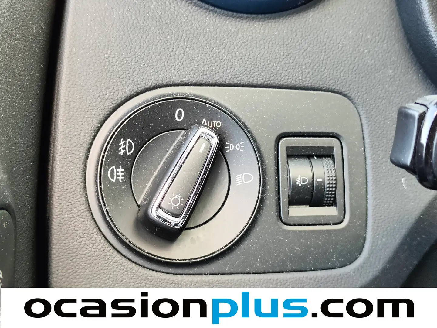 Foto Seat Ibiza SEAT Ibiza ST 1.2 TSI Style Connect Last Ed (90 CV)