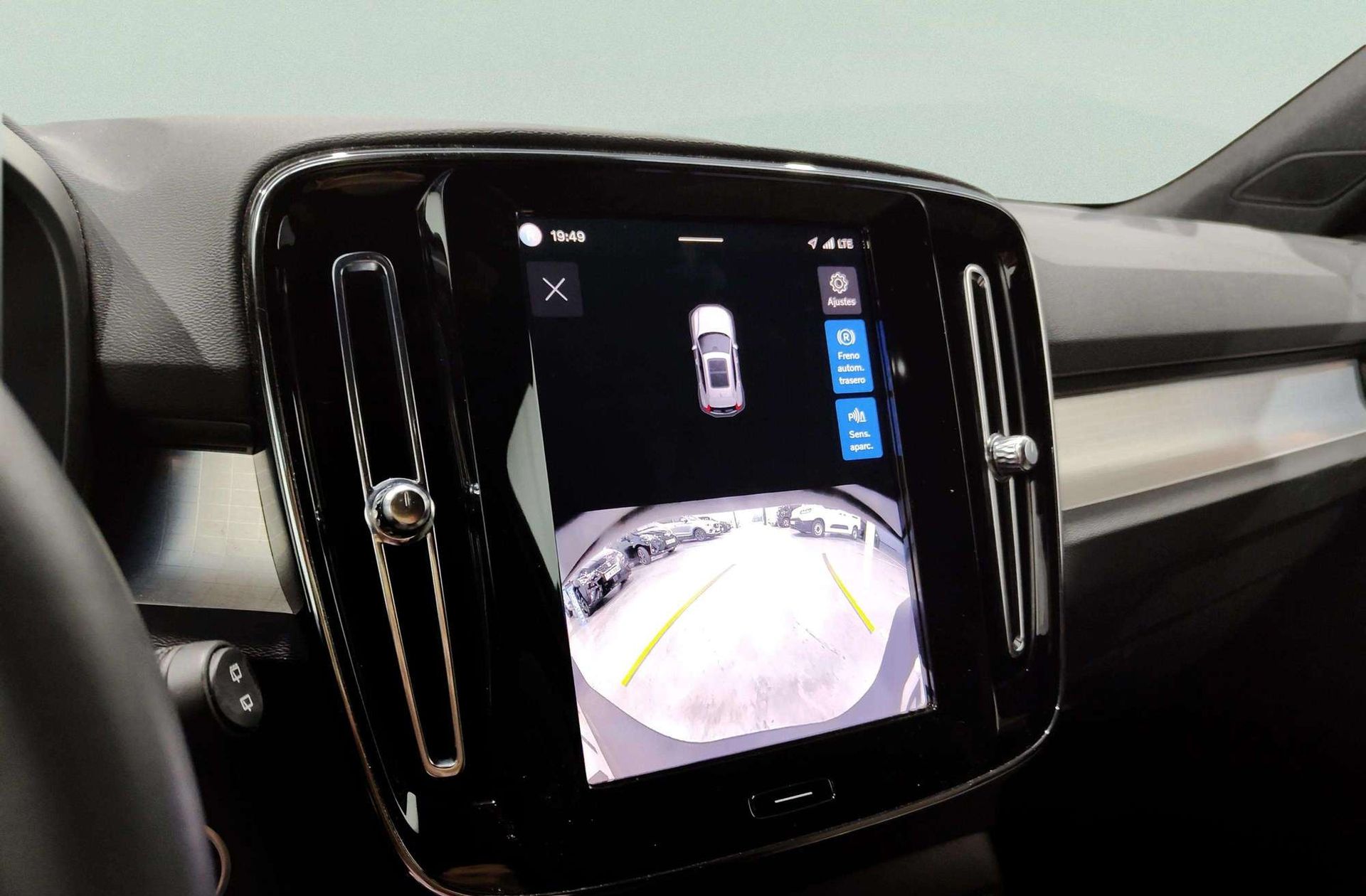 Volvo XC40 B3 Gasolina Mild hybrid Core - foto 10