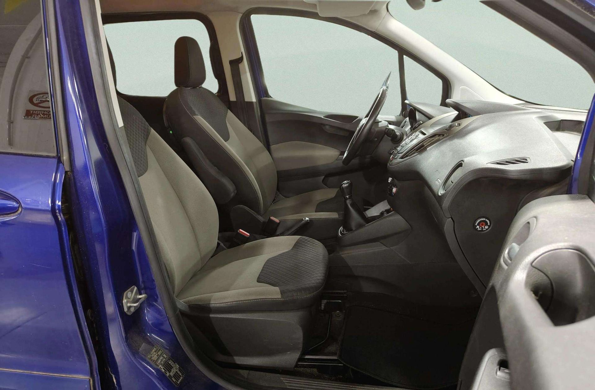 Ford Tourneo Courier 1.0 EcoBoost Trend - foto 15