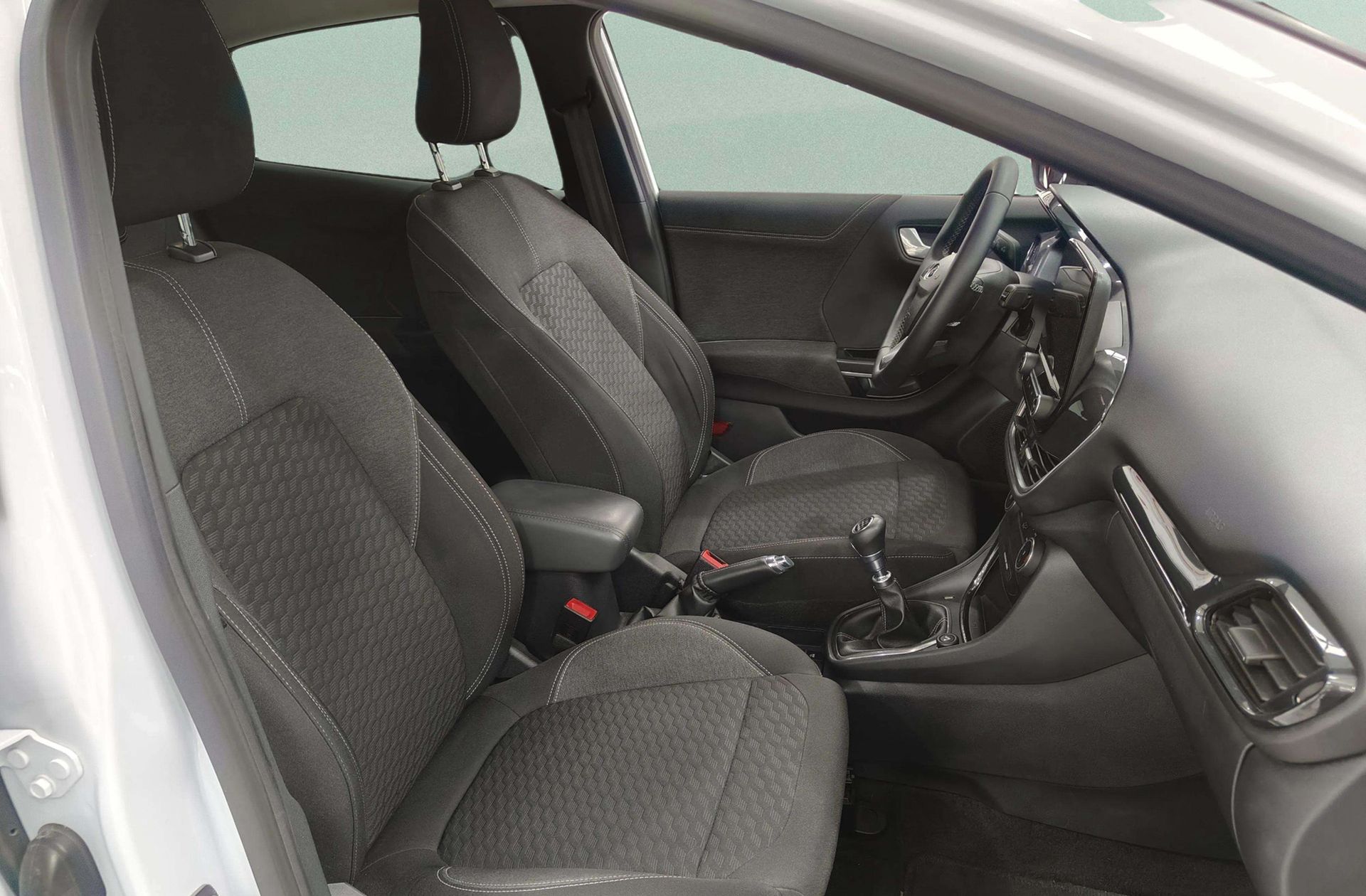 Ford Puma 1.0 EcoBoost MHEV Titanium Design - foto 20