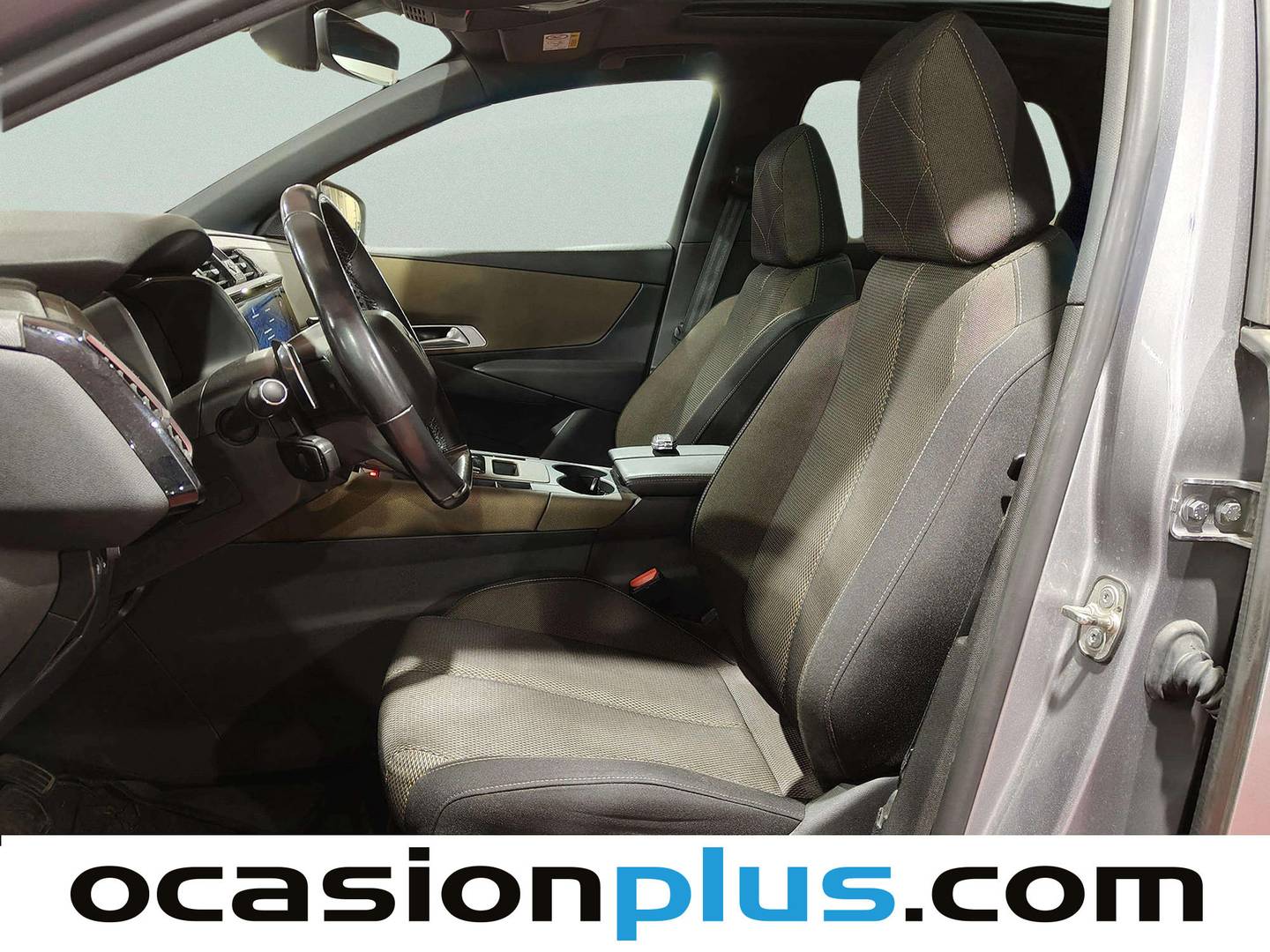 Foto asientos delanteros DS DS 7 Crossback DS DS7 Crossback BlueHDi 130 DE Bastille + AT (130 CV)