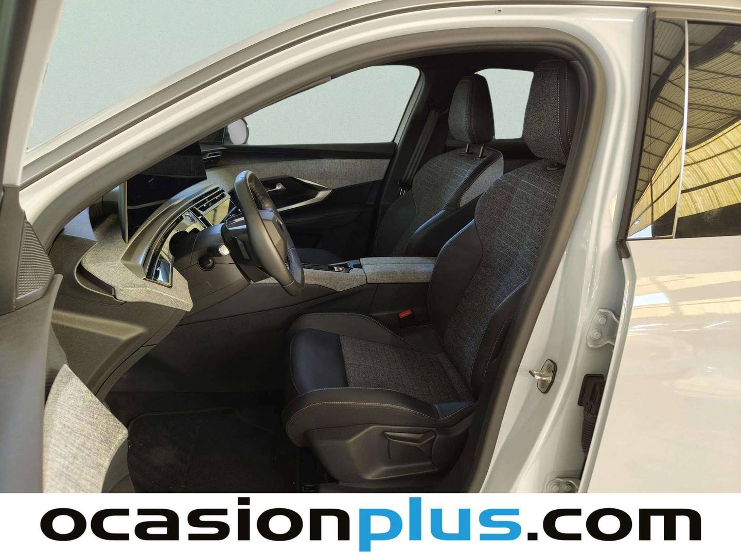 Foto asientos delanteros Peugeot 3008 Hybrid Peugeot 3008 Hybrid 145 Allure eDCS6 (145 CV)