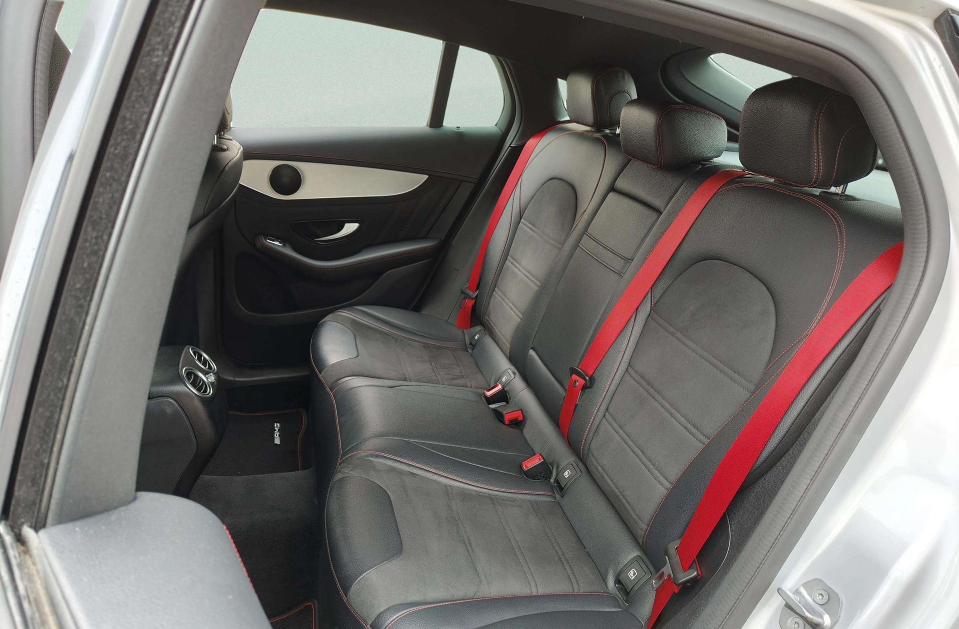 Mercedes-Benz GLC AMG 43 4Matic - foto 14
