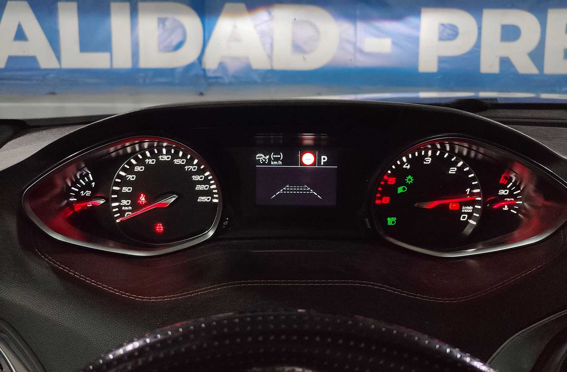 Peugeot 308 SW 1.5 BlueHDi GT Line EAT8 - foto 26