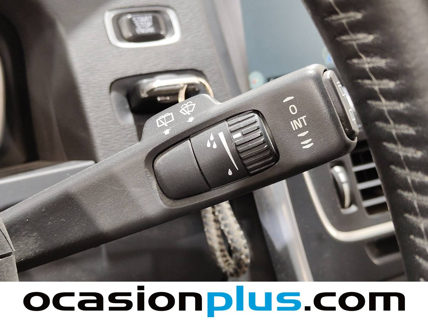 Foto Volvo V60 Cross Country Volvo V60 Cross Country D3 Kinetic (150 CV)