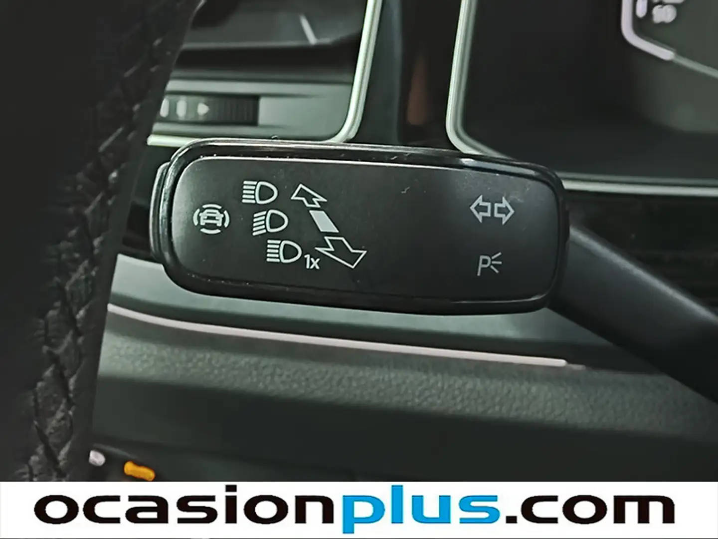 Foto Volkswagen Taigo Volkswagen Taigo R-Line 1.0 TSI  (110 CV) DSG