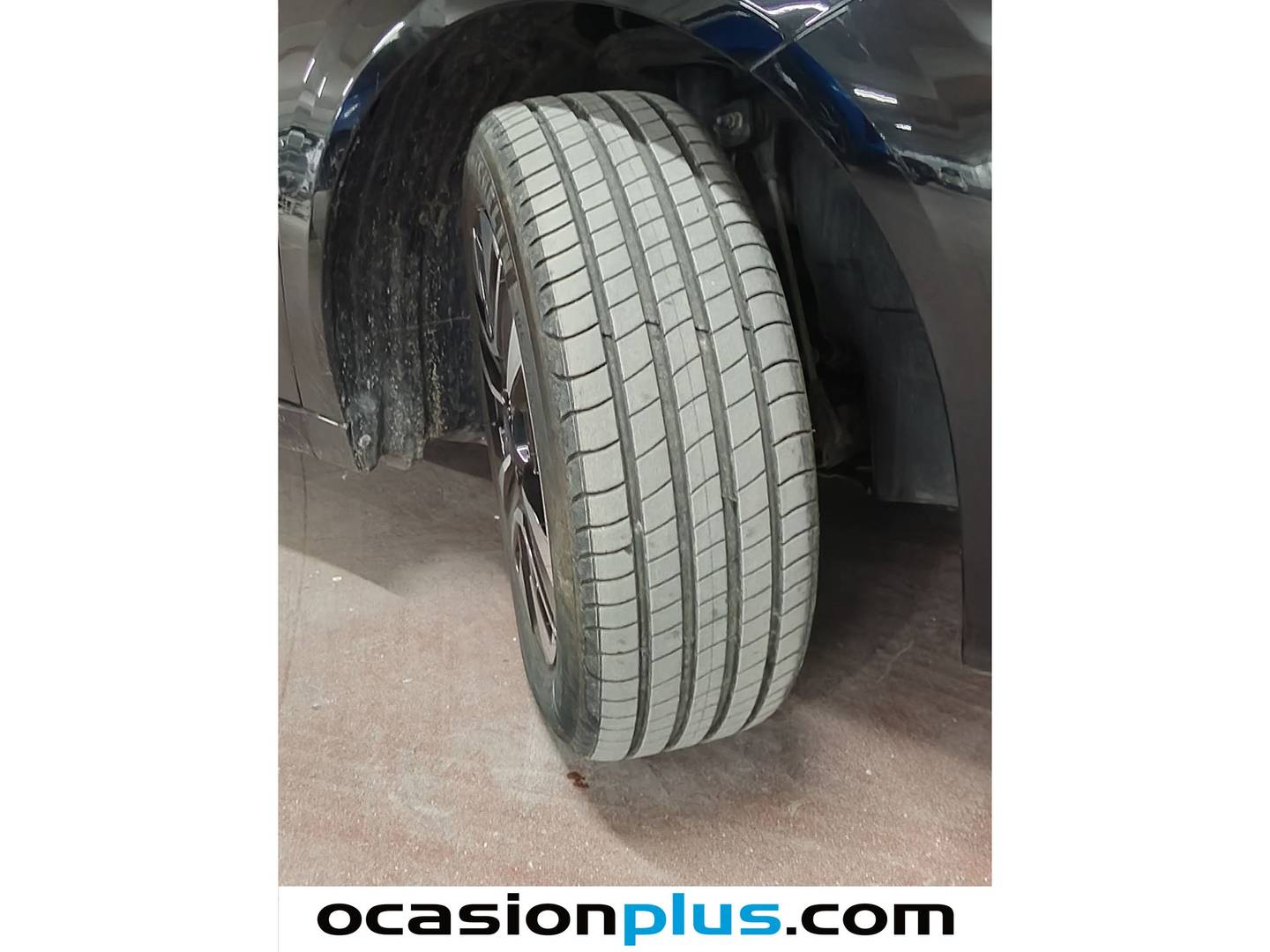 Foto Peugeot 208 Peugeot 208 PureTech 100 Allure (100 CV)