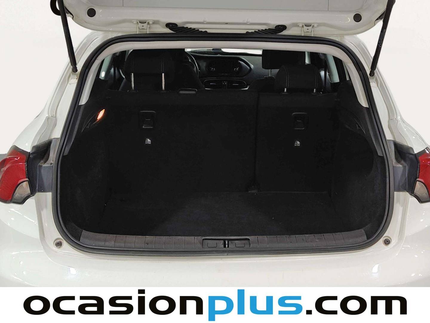 Fotos maletero Fiat Tipo Fiat Tipo 1.6 Multijet Business (120 CV)