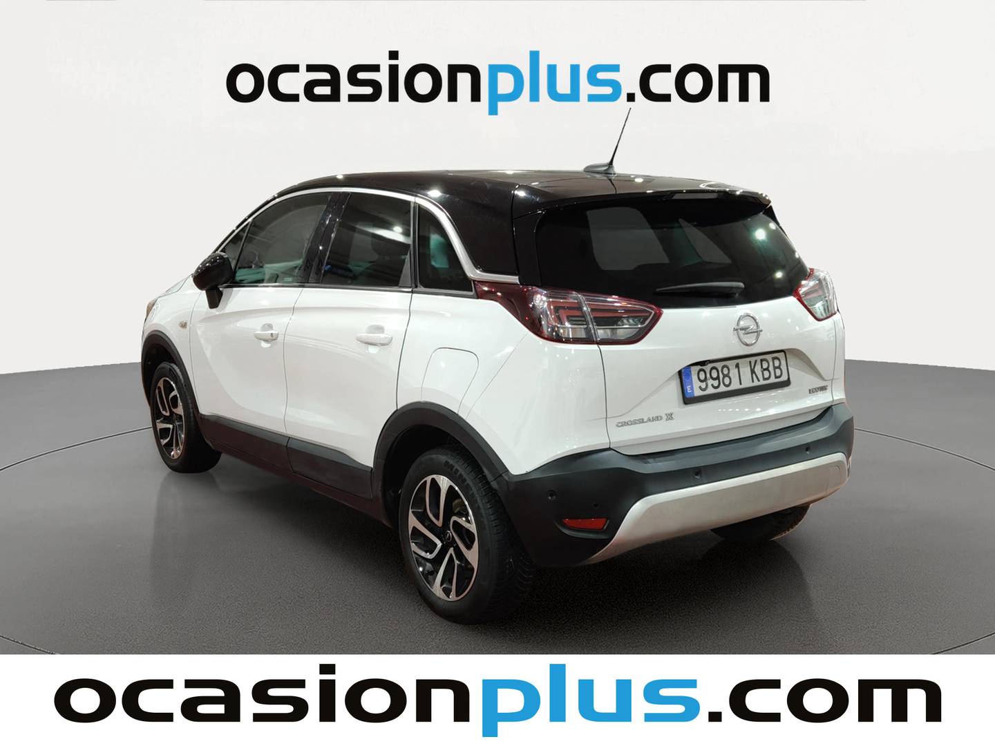 Foto trasera Opel Crossland X Opel Crossland X 1.2 Turbo S&S ecoTEC Excellence (110 CV) izquierda