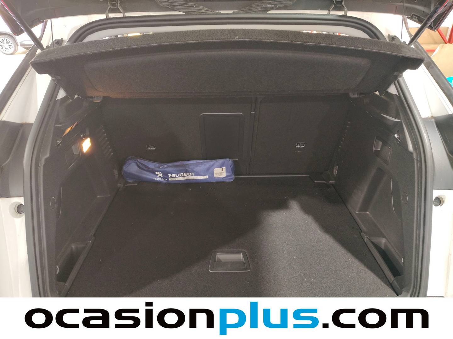 Fotos maletero Peugeot 3008 Peugeot 3008 BlueHDI 130 S&S Active (130 CV)