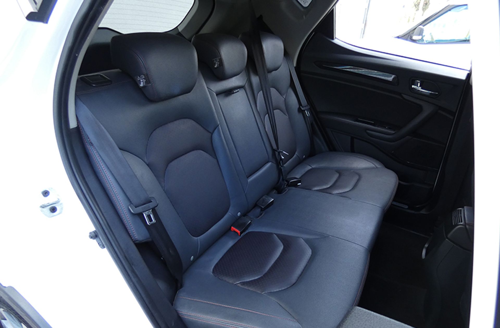 DR AUTOMOBILES DR4 1.6 GLP - foto 18