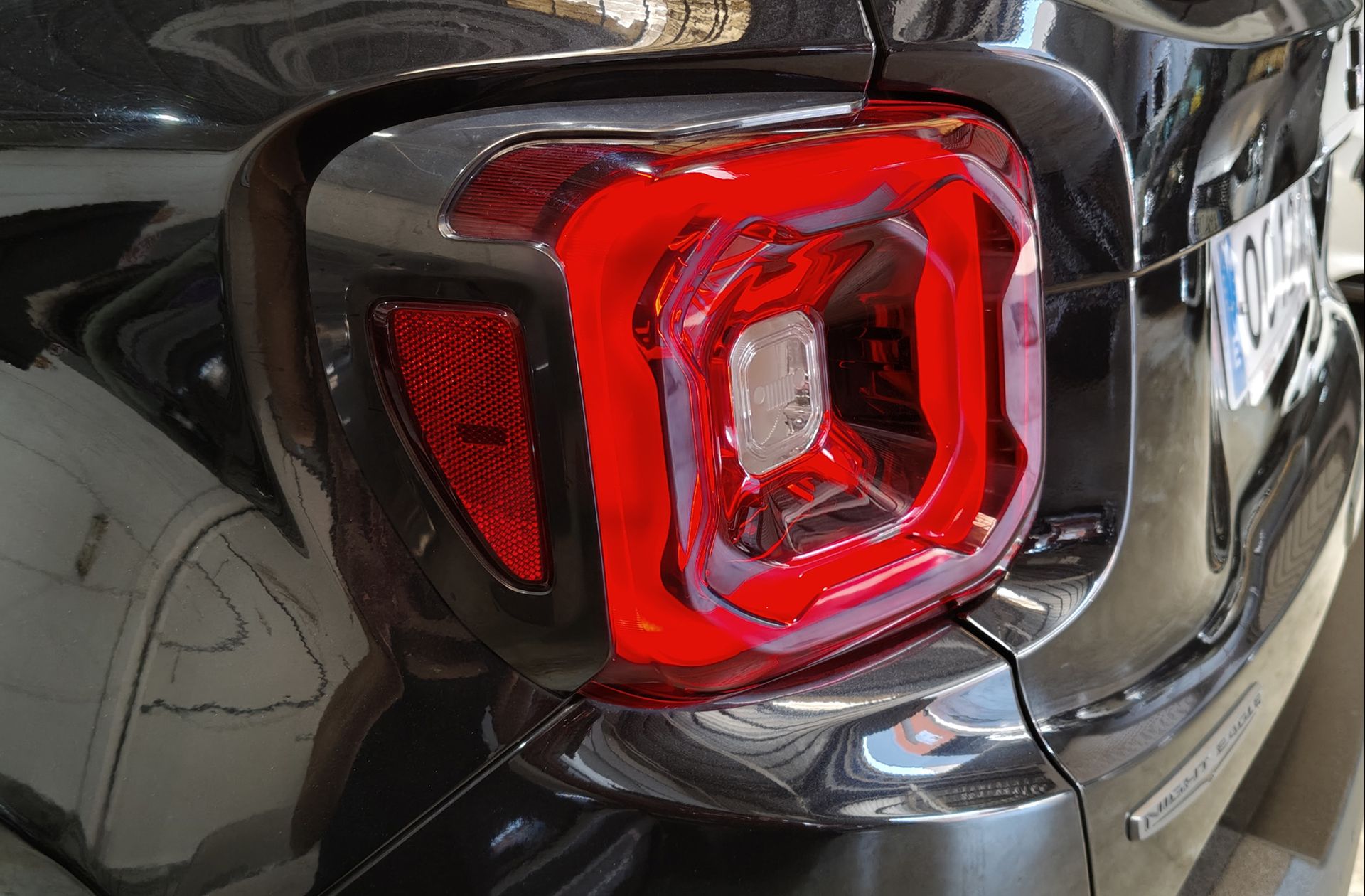 Jeep Renegade 1.3G Limited 4x2 Ddct - foto 16