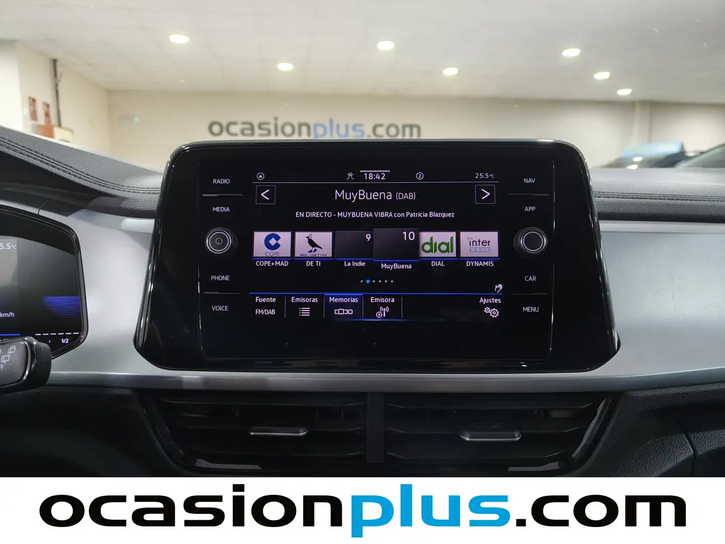 Foto Volkswagen T-Roc Volkswagen T-Roc Life 1.5 TSI  (150 CV)