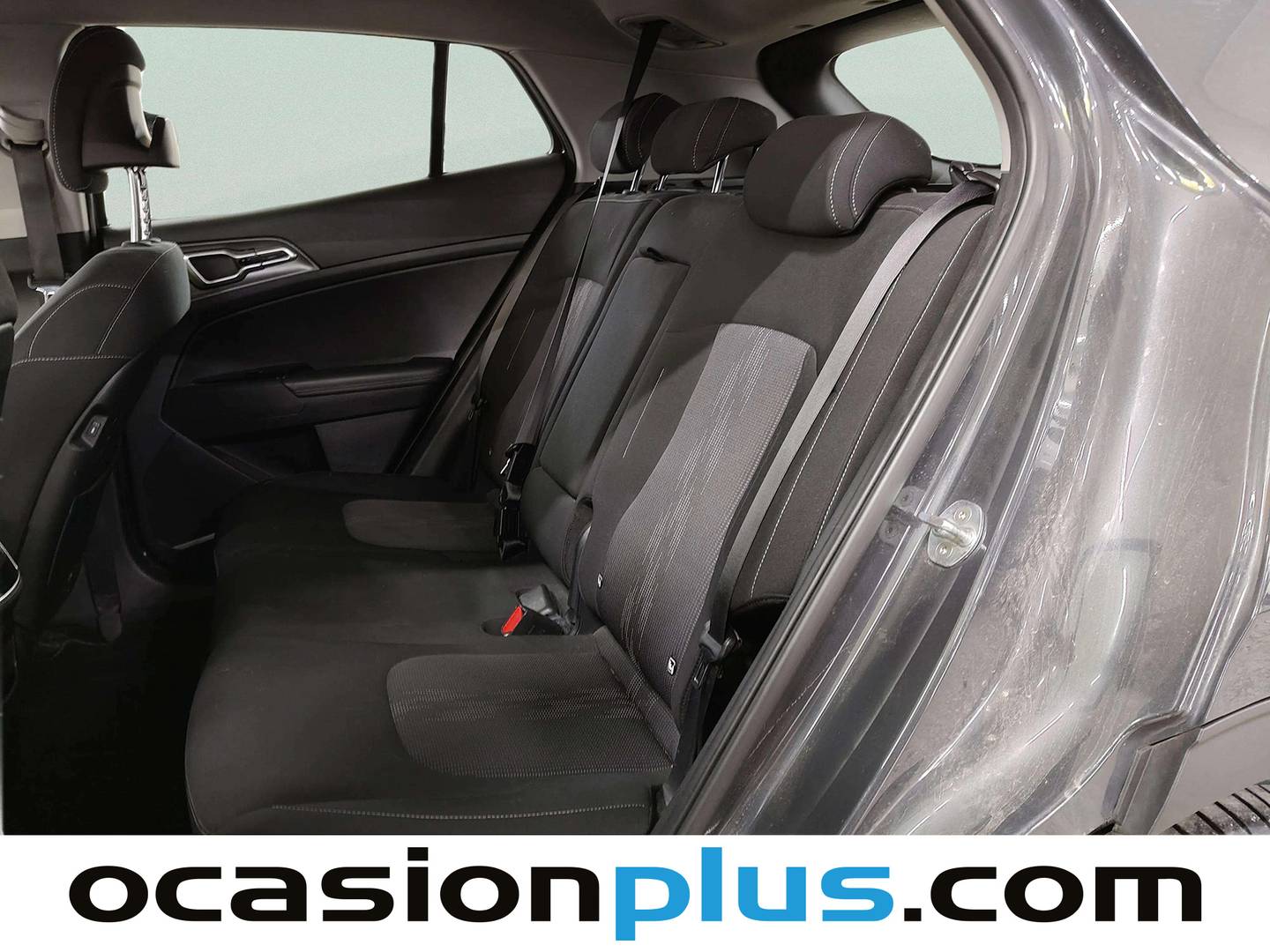 Foto asientos traseros KIA Sportage Kia Sportage 1.6 T-GDi PHEV Drive 4x4 (265 CV)