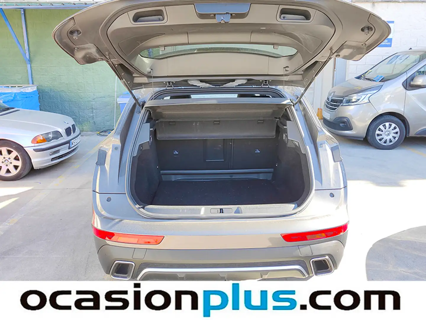 Foto DS DS 7 DS DS7 Crossback BlueHDi 130 Performance Line Auto (130 CV)