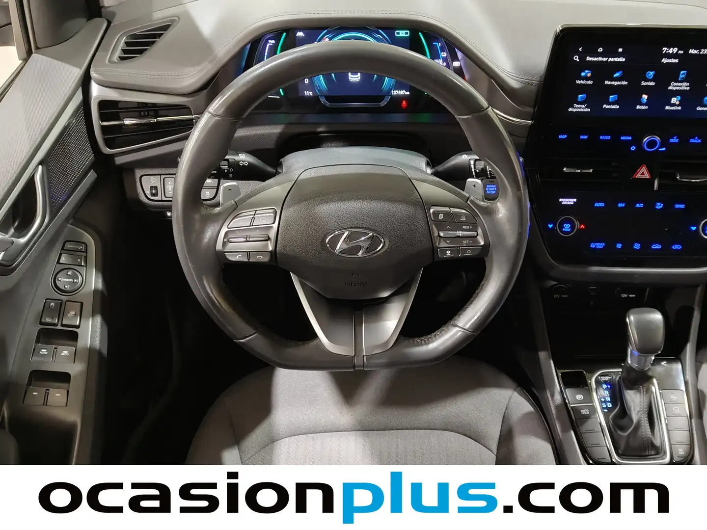 Foto Hyundai IONIQ Hyundai Ioniq 1.6 GDI PHEV Tecno DCT (141 CV)