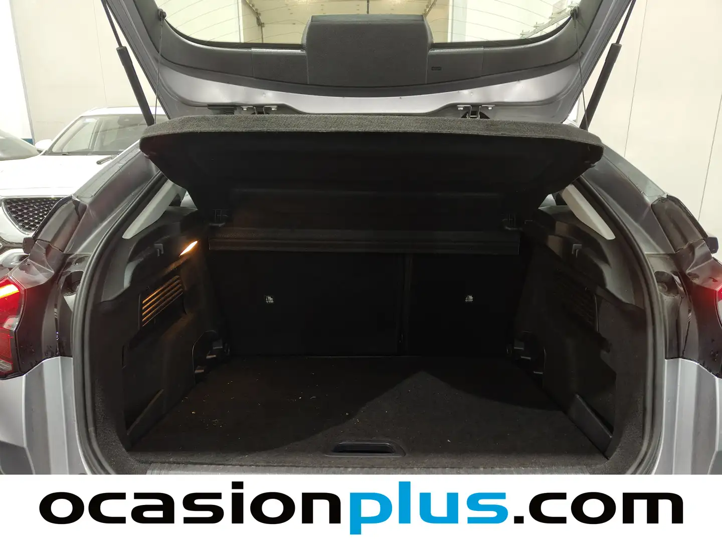 Foto Citroën C4 Citroen C4 PureTech 130 S&S 6v Feel Pack (130 CV)