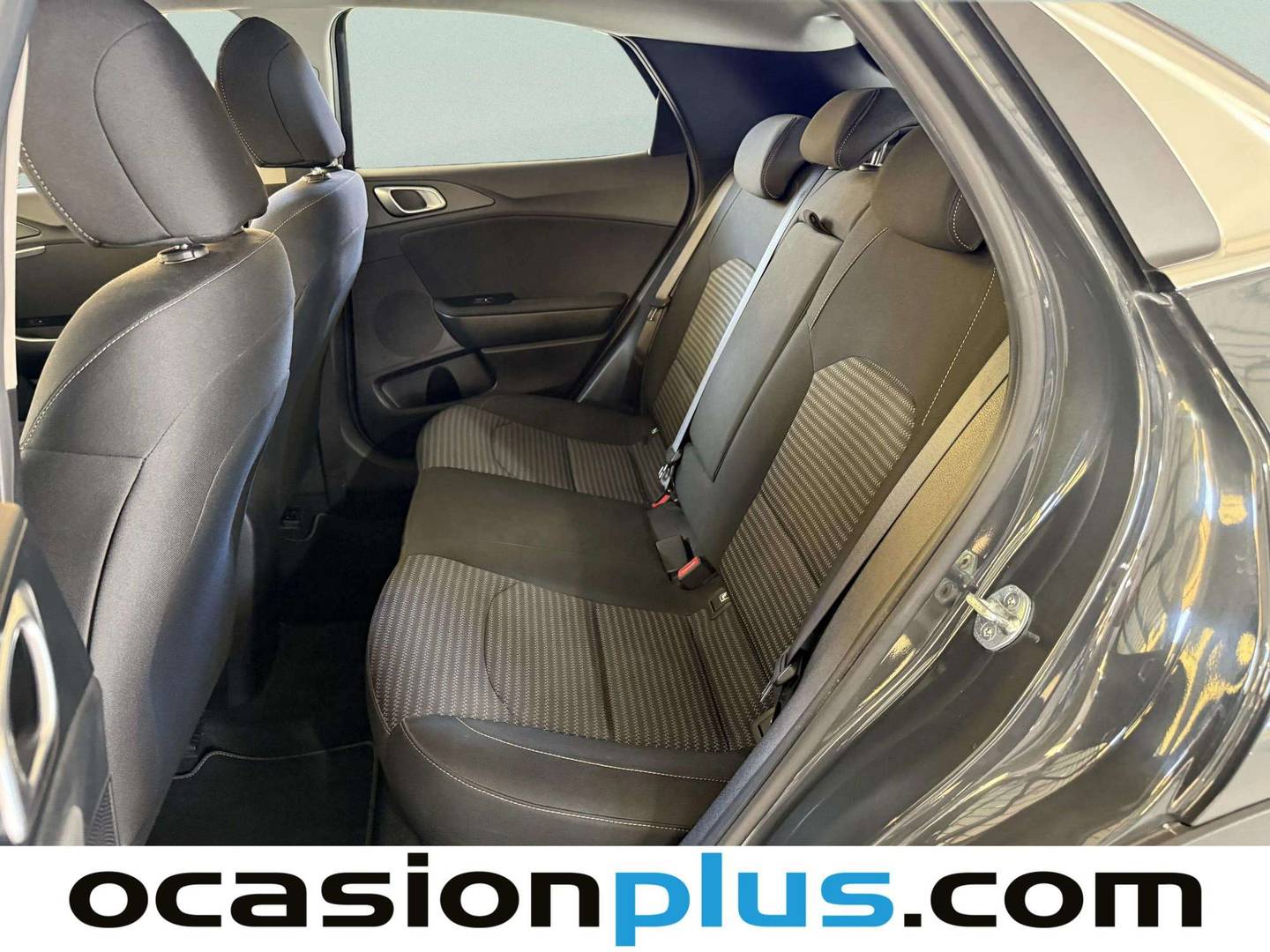 Foto asientos traseros KIA XCeed KIA XCeed 1.0 T-GDi Drive (120 CV)