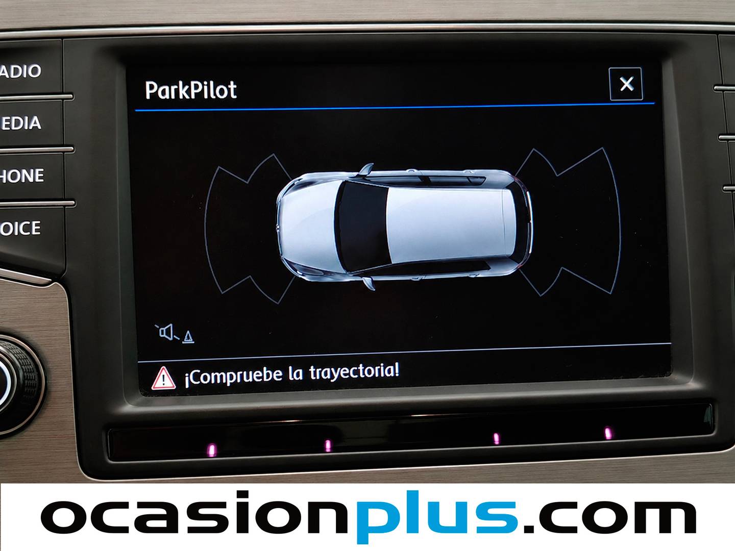 Extras y acabados del Volkswagen Golf Volkswagen Golf Advance 1.6 TDI BMT (105 CV)
