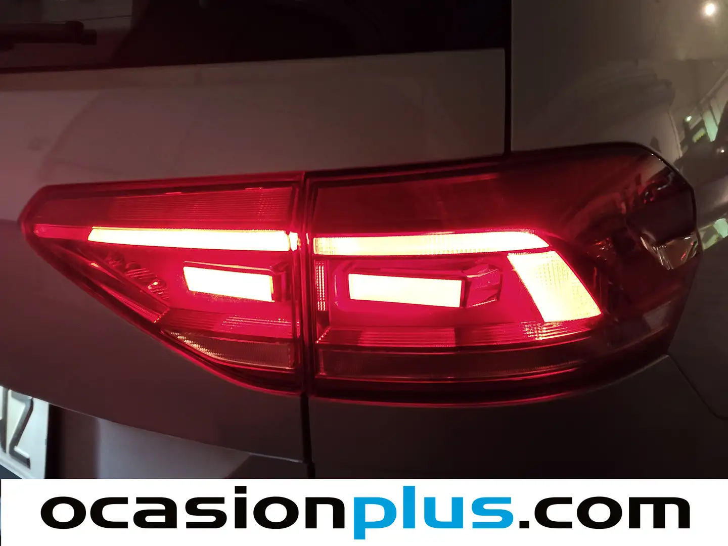 Foto Volkswagen Touran Volkswagen Touran Advance 2.0 TDI (150 CV) DSG 7 Plazas