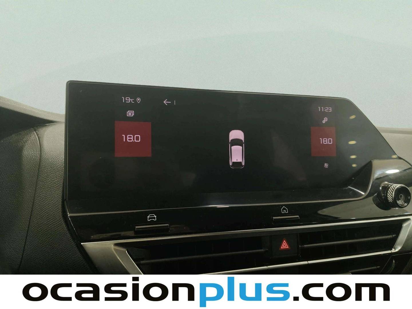 Equipamiento del Citroën C4 Citroën C4 BlueHDi 110 S&S Feel (110 CV)