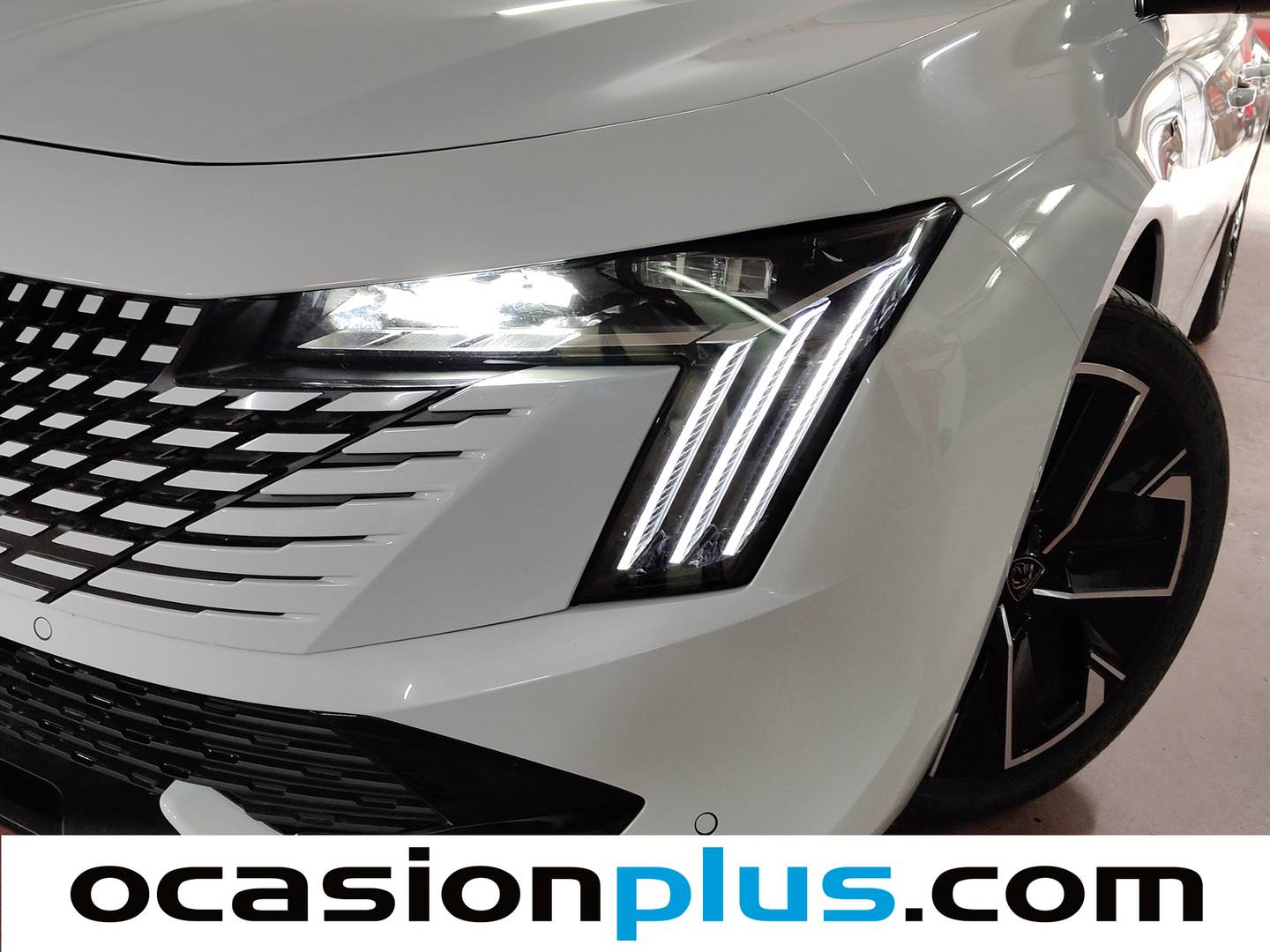 Foto Peugeot 508 Peugeot 508 SW BlueHDi 130 S&S GT EAT8 96 kW (130 CV)