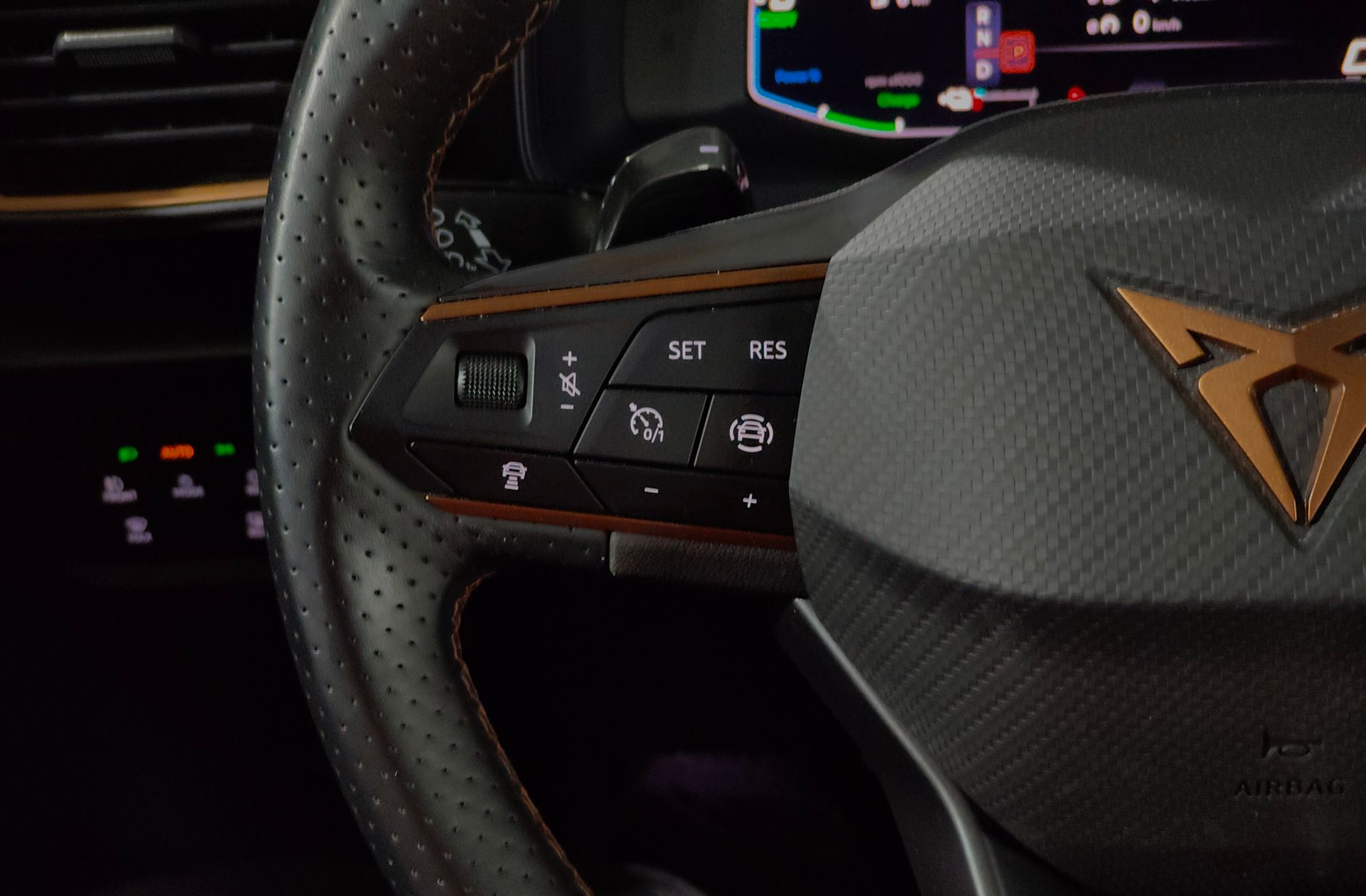 Cupra Formentor 1.4 e-Hybrid DSG - foto 29