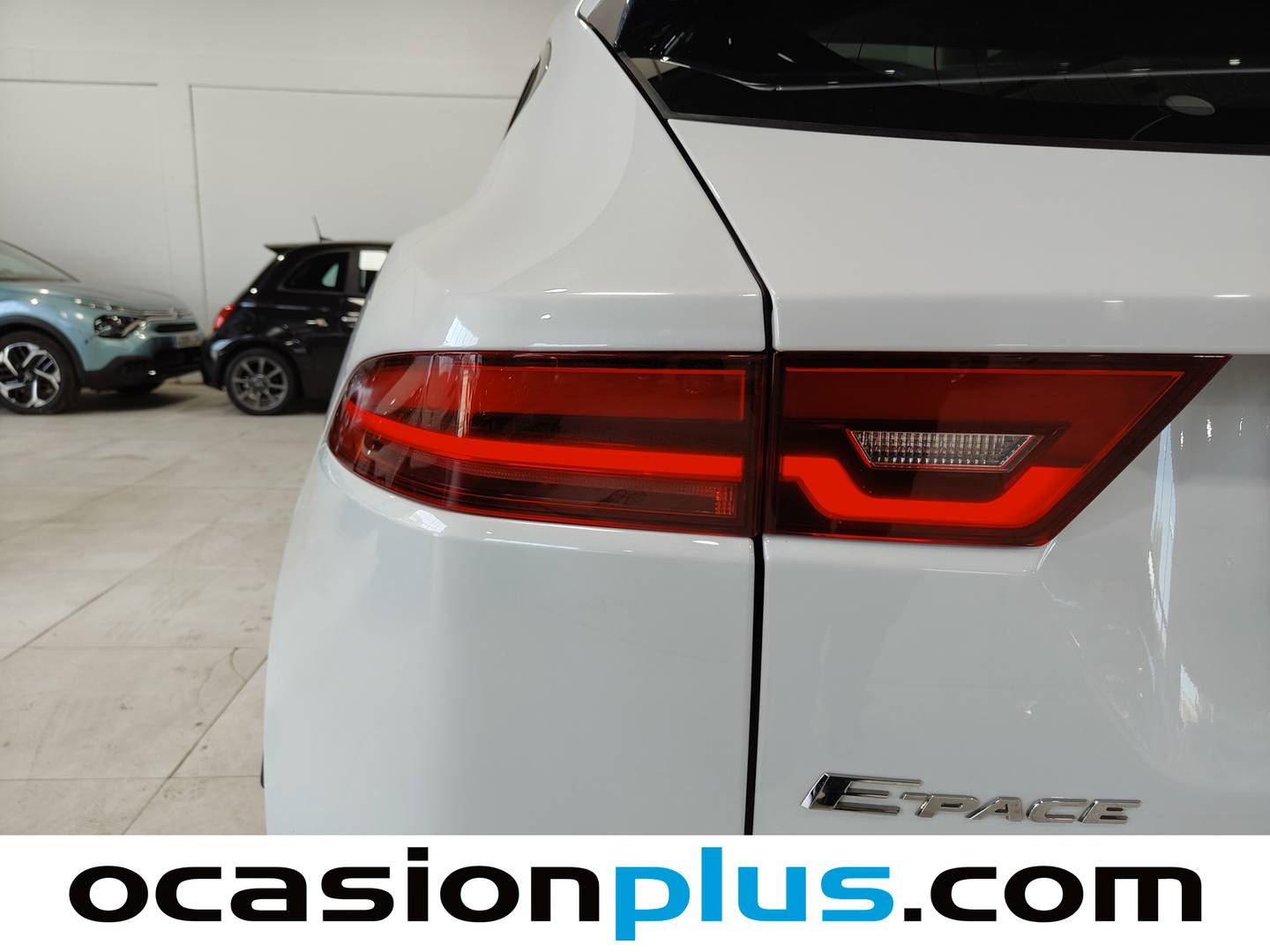 Foto Jaguar E-Pace Jaguar E-PACE 2.0P S 4WD Auto  (249 CV)