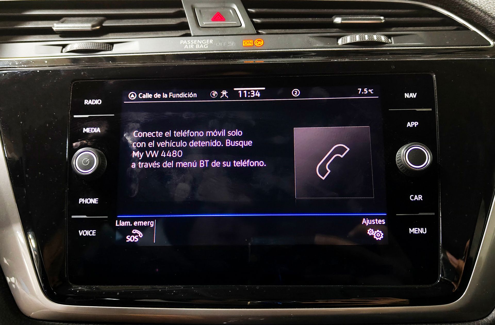 Volkswagen Touran Business Navi 1.5 TSI DSG - foto 32