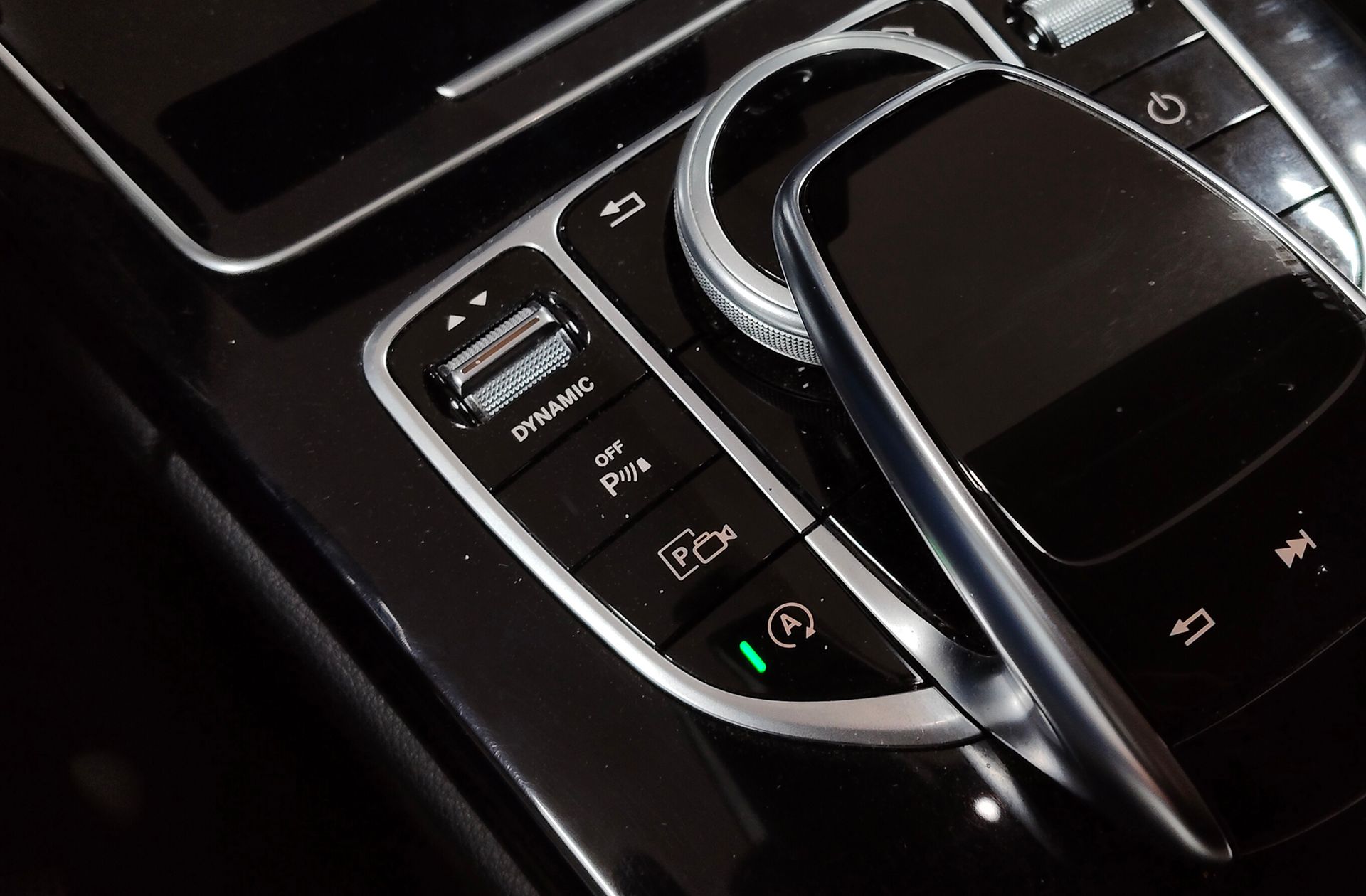 Mercedes-Benz Clase C Estate 220 d Pack AMG - foto 12