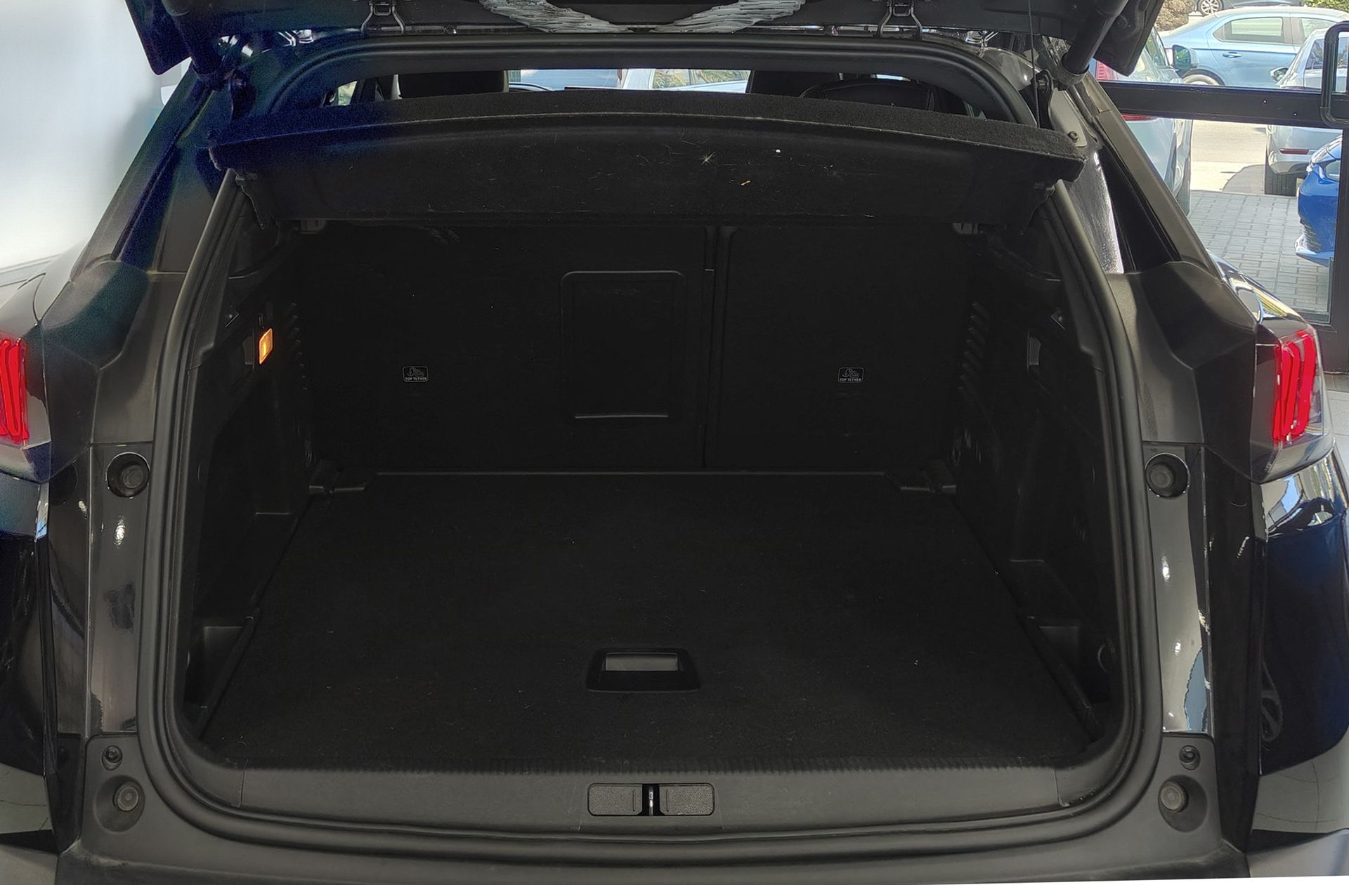 Peugeot 3008 BlueHDi 130 GT EAT8 - foto 19