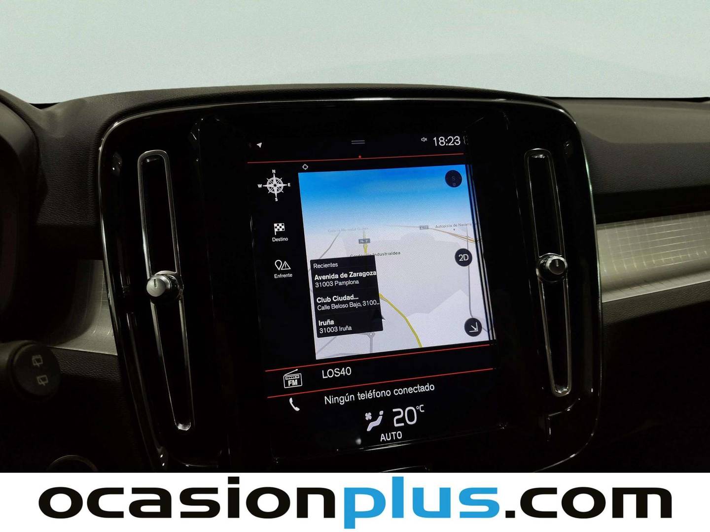 Equipamiento del Volvo XC40 Volvo XC40 T3 Momentum Pro Auto (163 CV)
